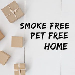 🌟My closet is smoke-free and pet-free💫